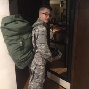 Meet your Posher, Alvaro